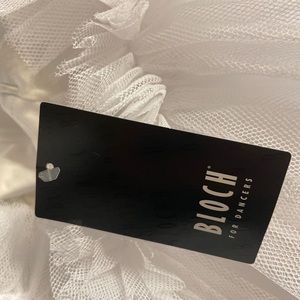 Brand New Woman’s White Ballet Dance Tutu